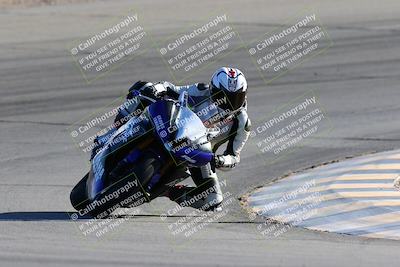 media/Jan-08-2022-SoCal Trackdays (Sat) [[1ec2777125]]/Turn 10 (2pm)/